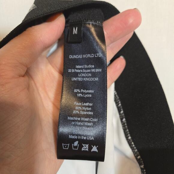 Dundas Activewear Biker Shorts Floral Print Faux Leather Medium Legging Lounge - Picture 8 of 8